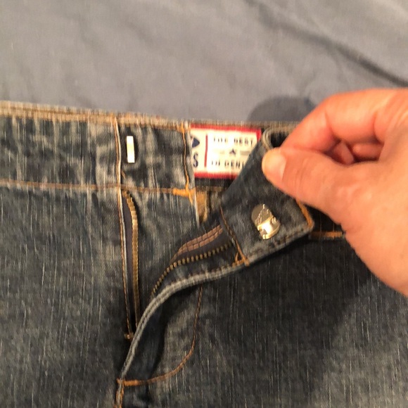 Old Navy Denim Mini Skirt - Picture 2 of 4